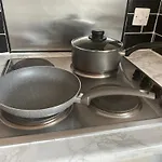 Broad Street -Central-Couples-1 Bedroom Apartment
