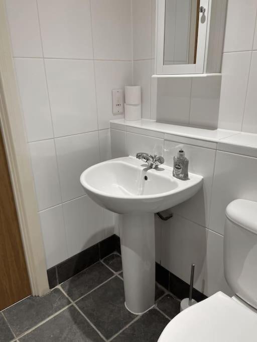 Apartment Broad Street -central-couples-1 Bedroom